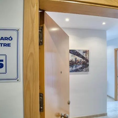 Centre Ap 5 Апартаменты С'Агаро